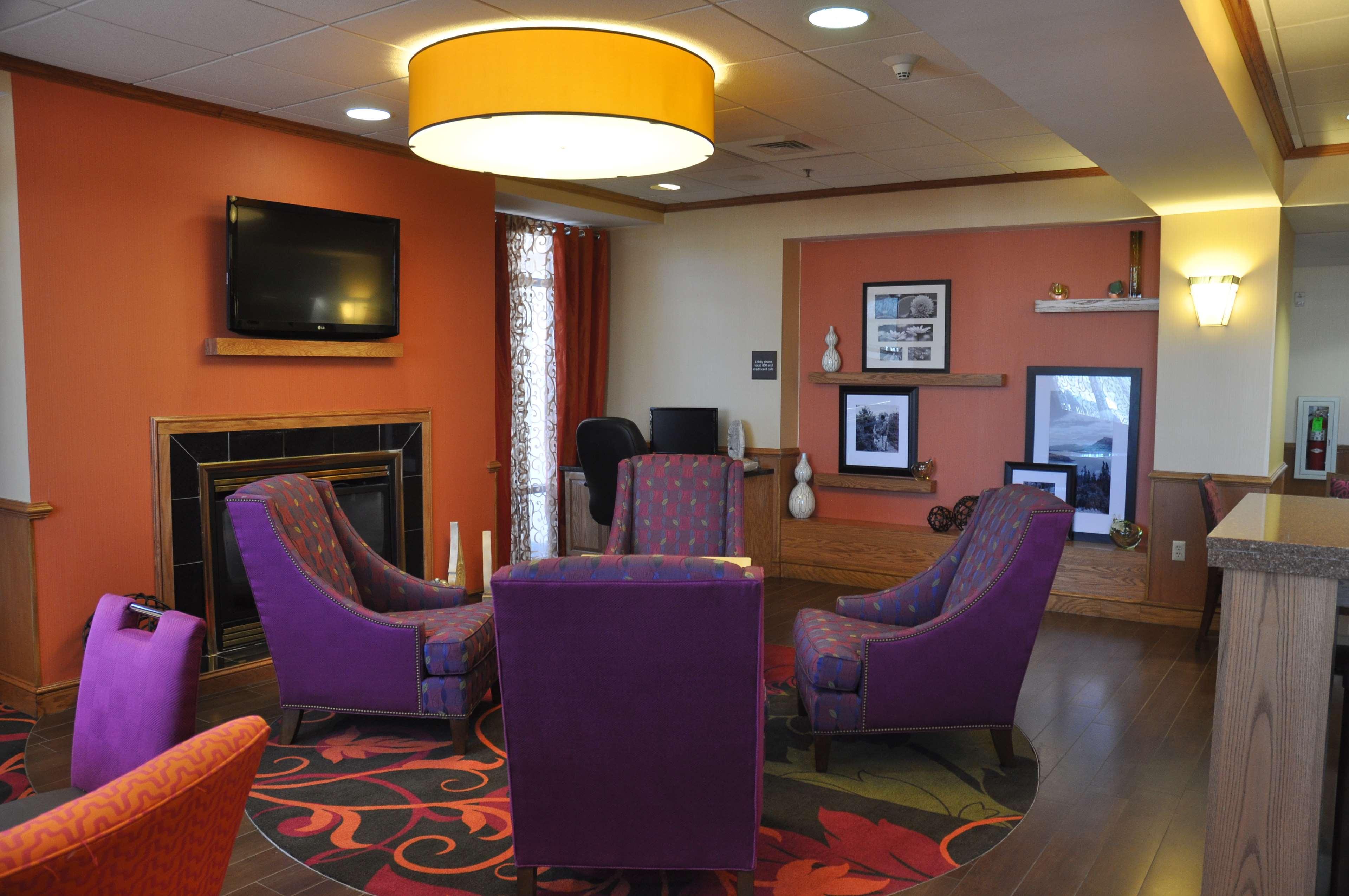 Hotel Hampton