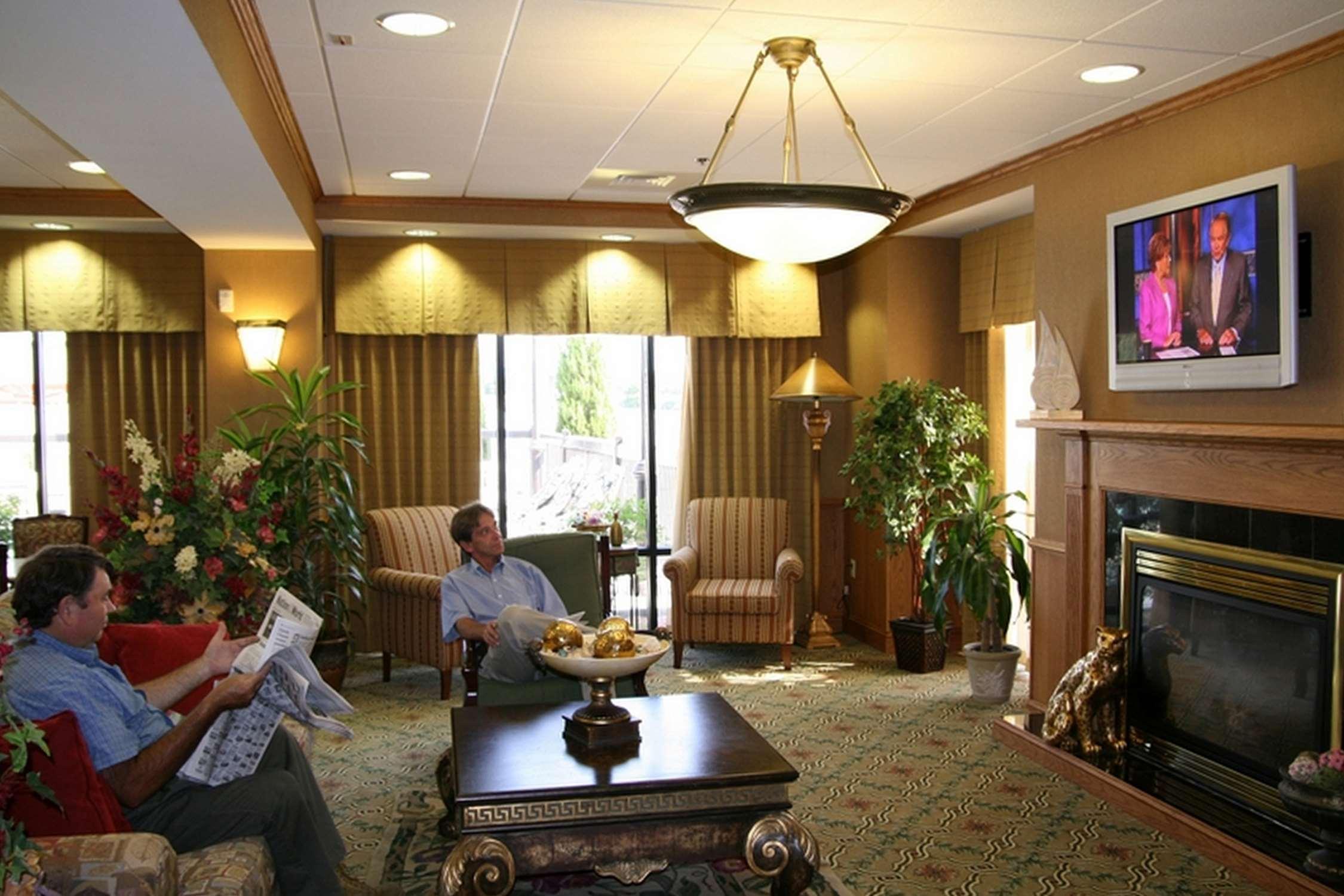 Hotel Hampton