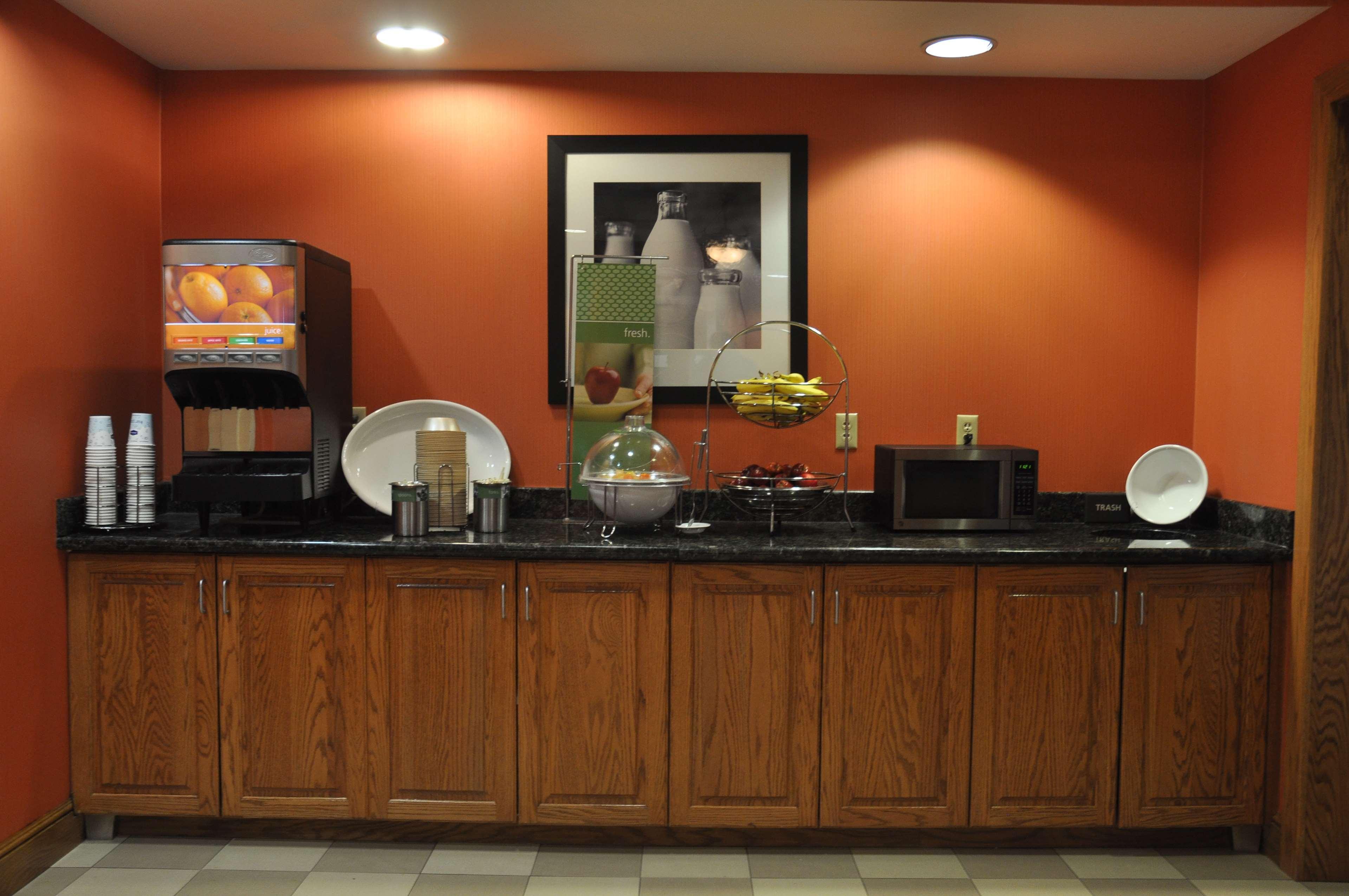 Hotel Hampton