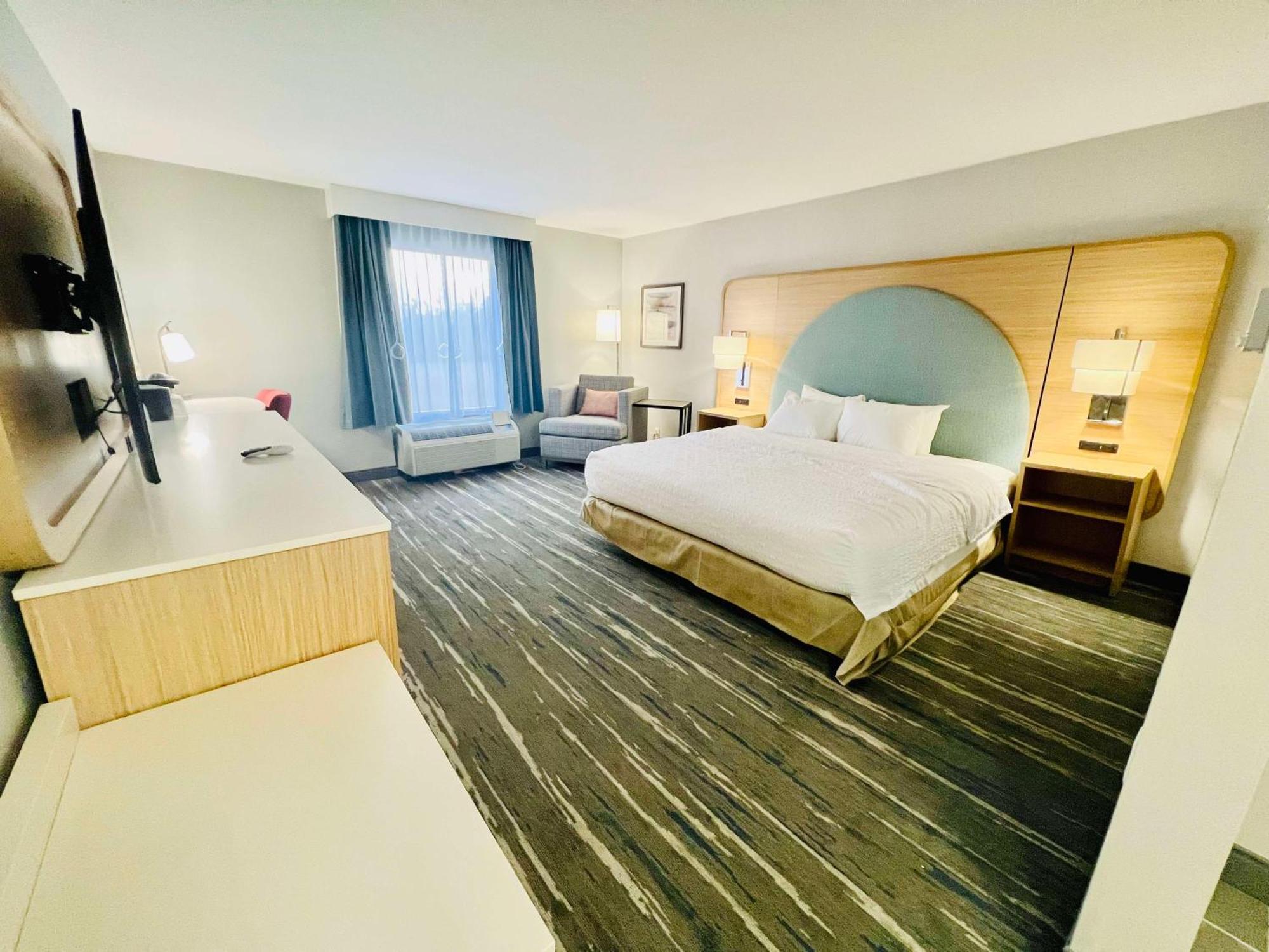 Hampton Hotel