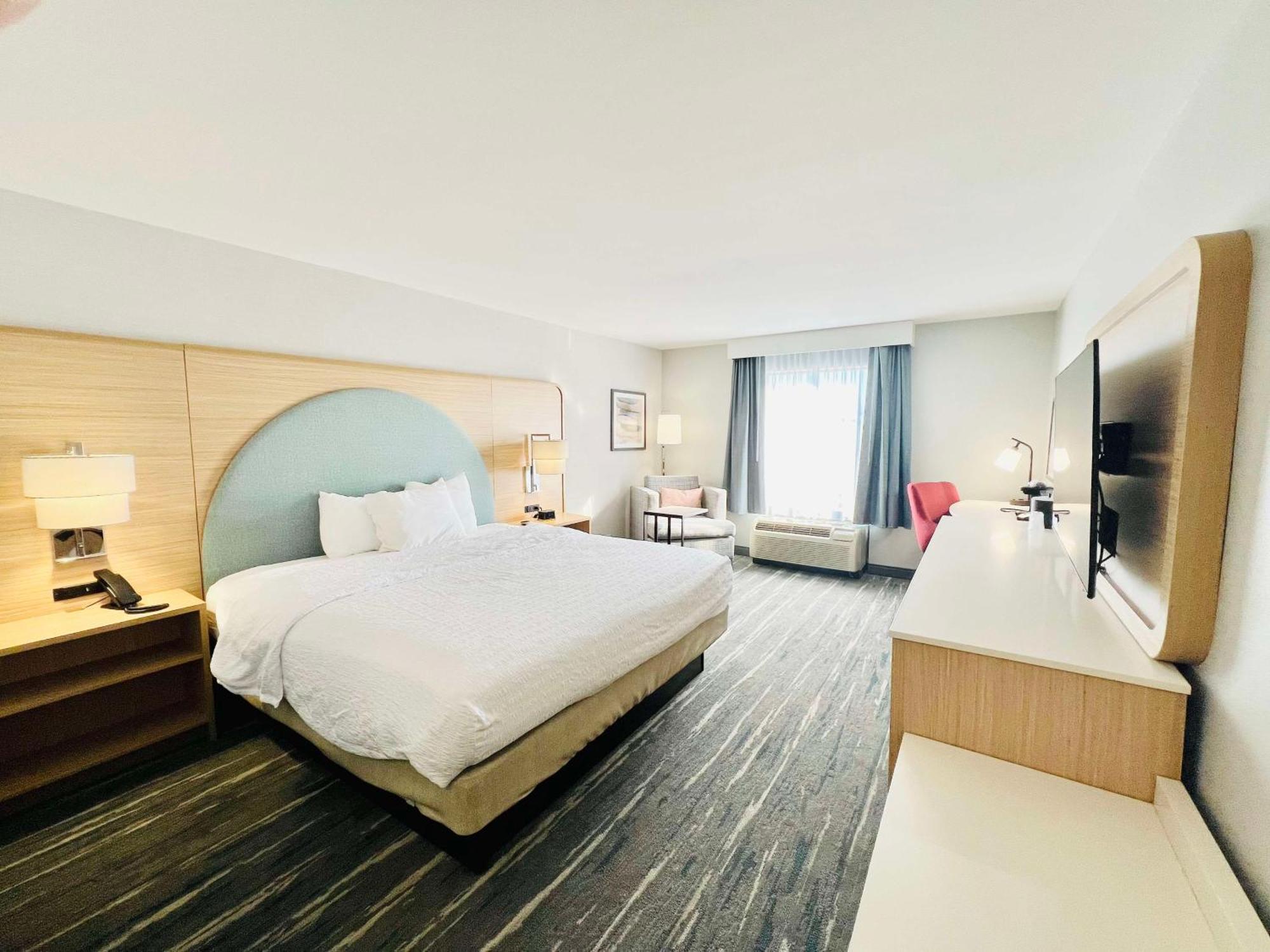 Hampton Hotel 3*