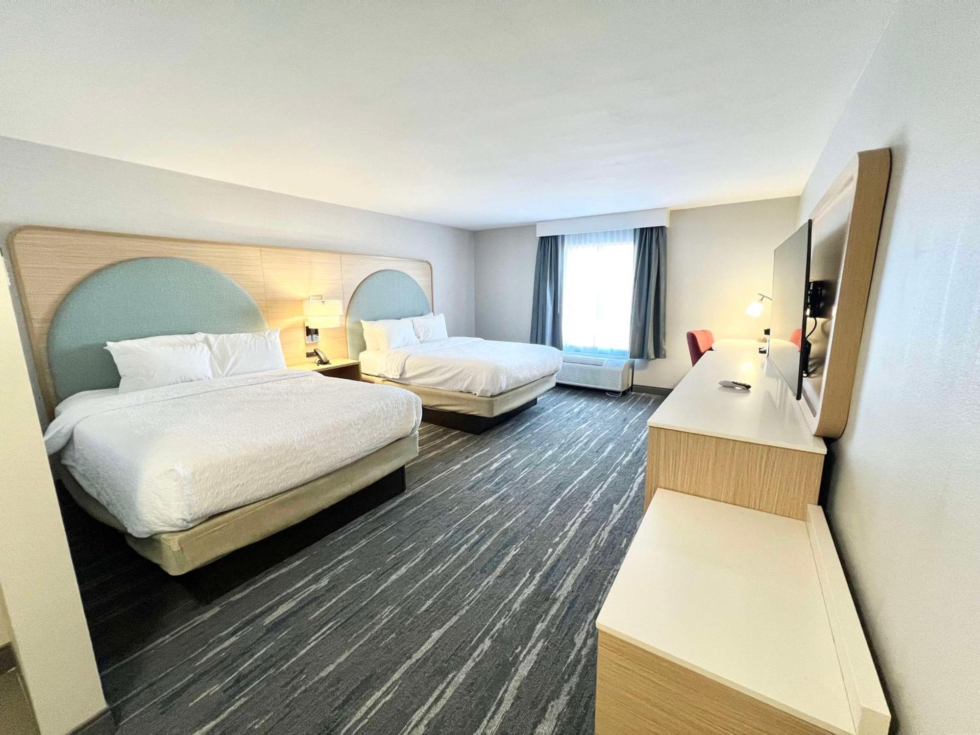 Hotel Hampton